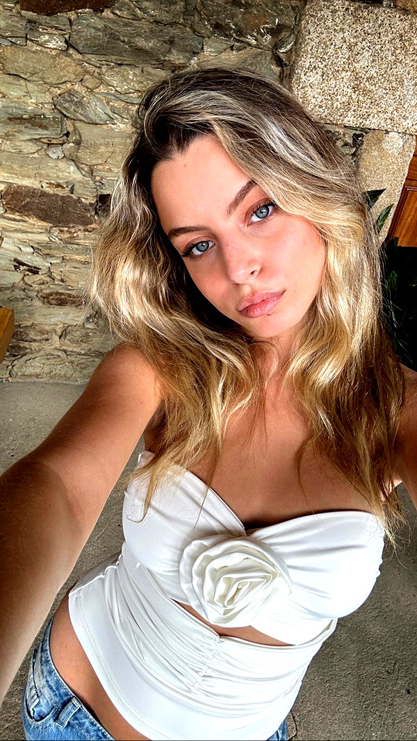 liazion instagram image archive image