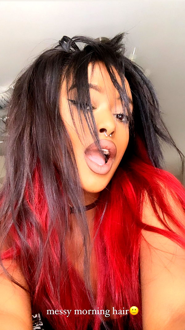 liiuuar instagram image archive image