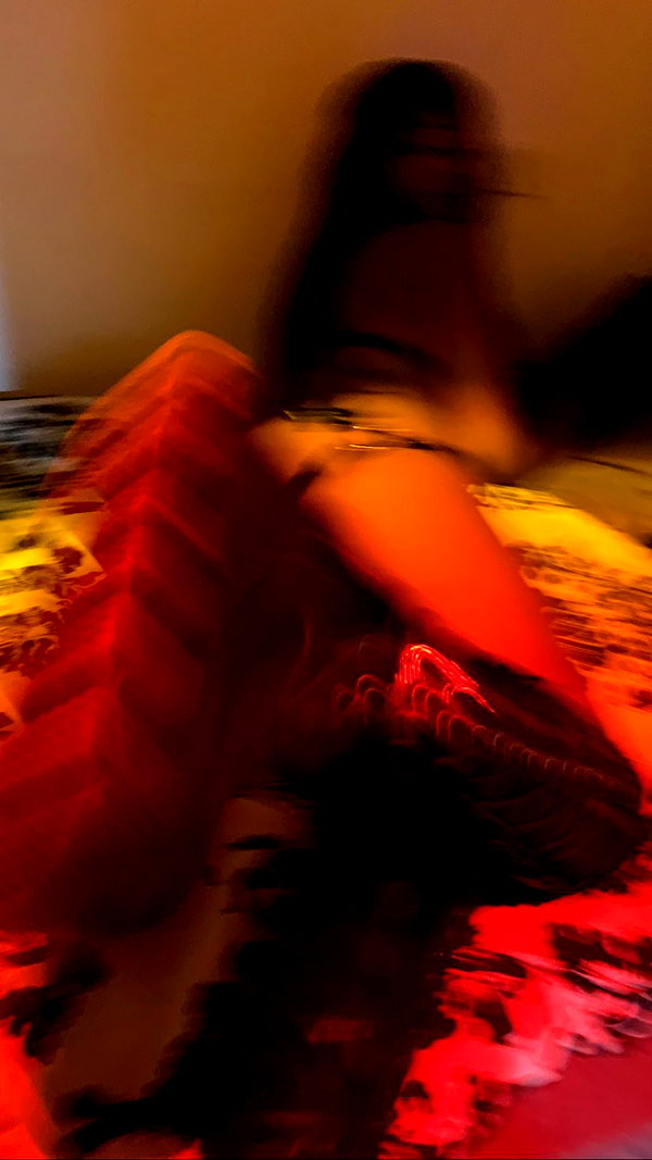 liiuuar liiuuar archive image