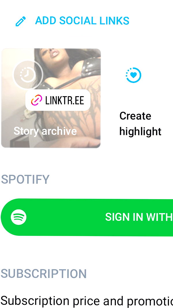 liiuuar instagram image archive image