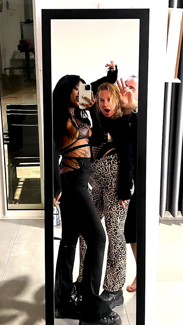 liiuuar instagram image archive image