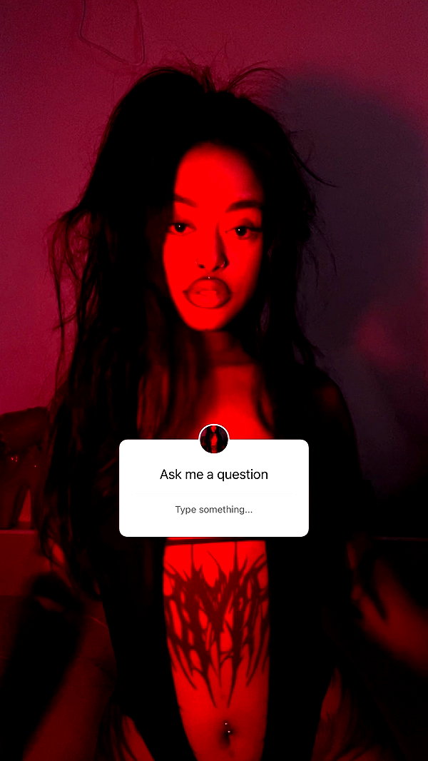liiuuar instagram image archive image