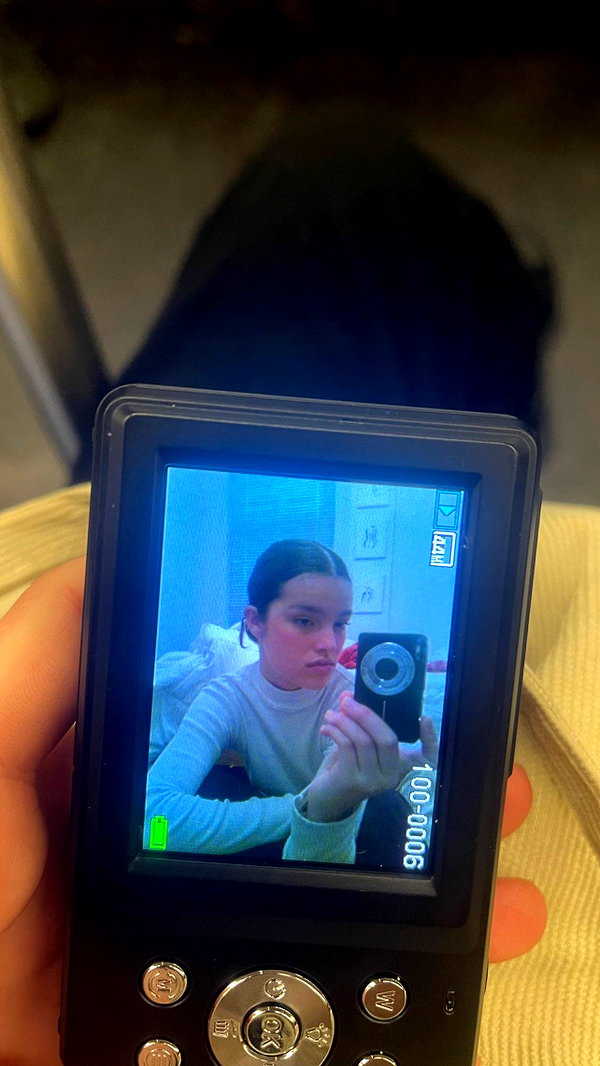 lillywestonn instagram image archive image