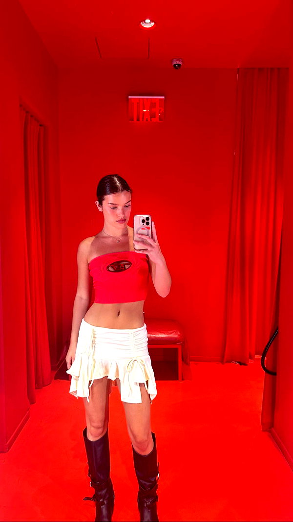 lillywestonn instagram image archive image