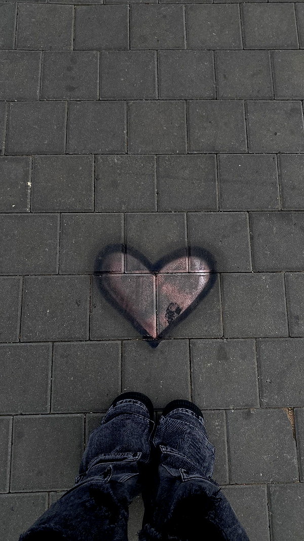 linraimoch instagram image archive image