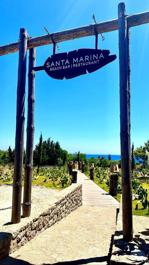 liya_manor_ instagram image archive image