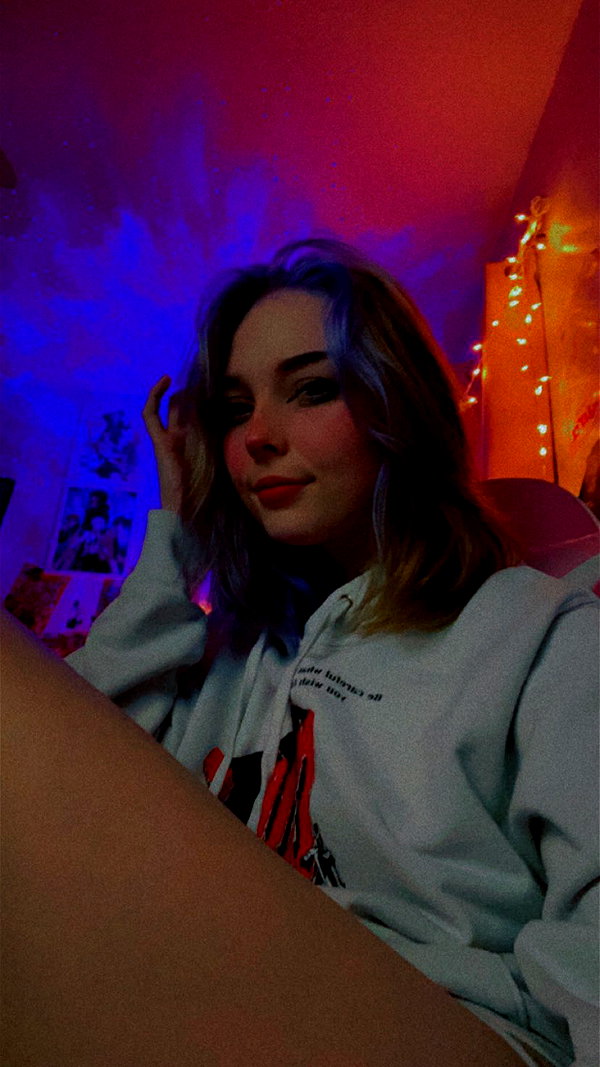 lolyomie instagram image archive image