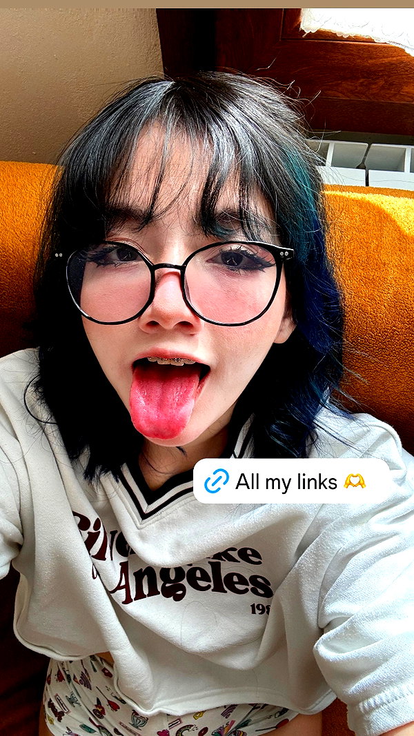 loving_eli1 instagram image archive image