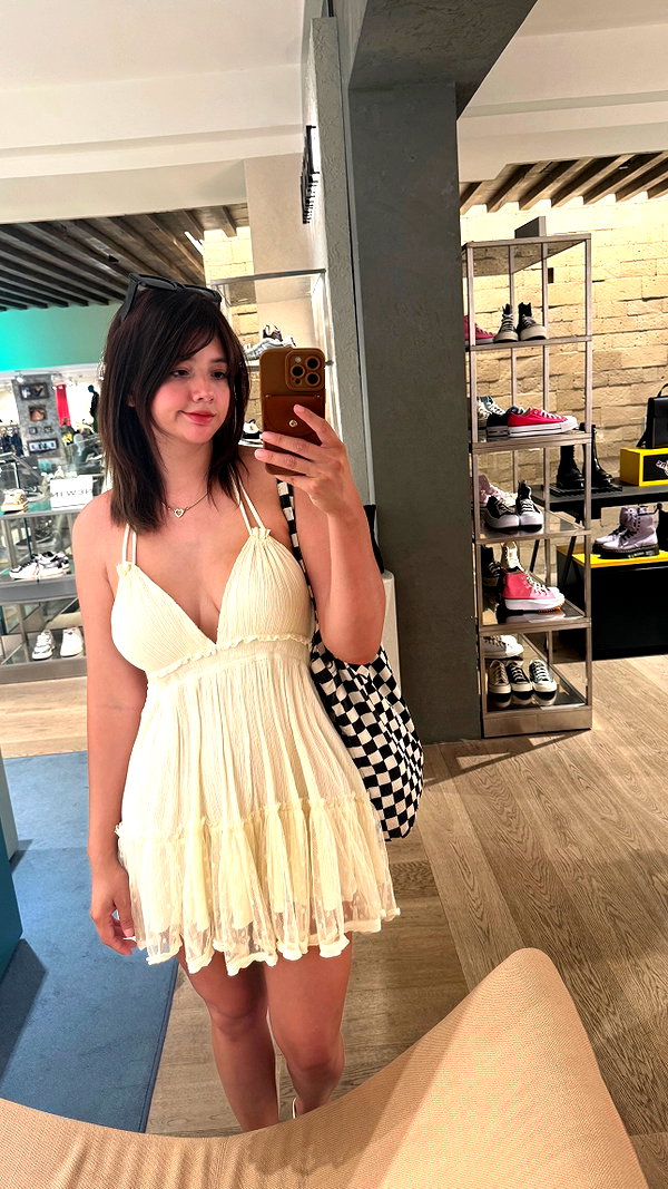 loving_eli1 instagram image archive image