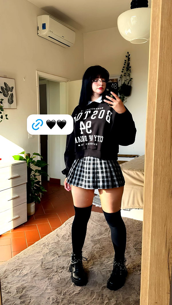 loving_eli1 instagram image archive image