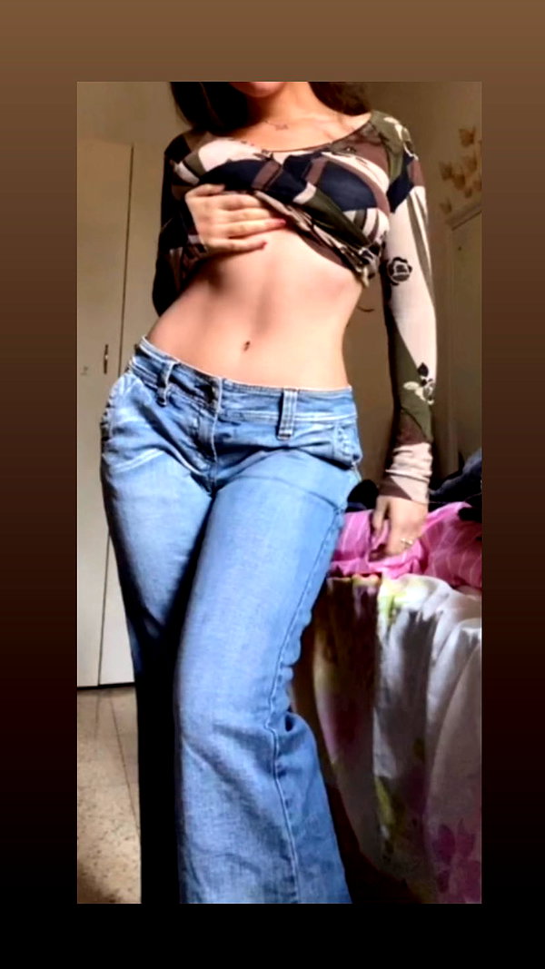 manic__sexdoll instagram image archive image