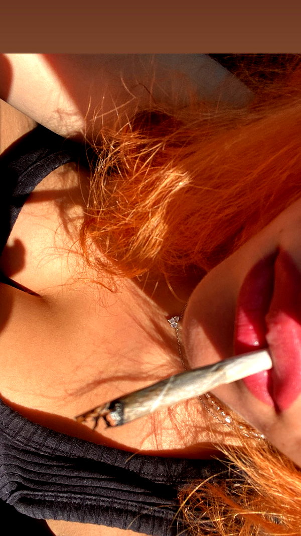 manic__sexdoll instagram image archive image