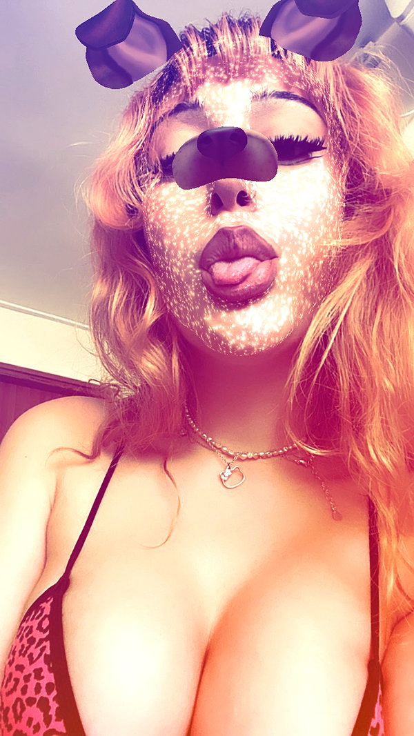 manic__sexdoll instagram image archive image