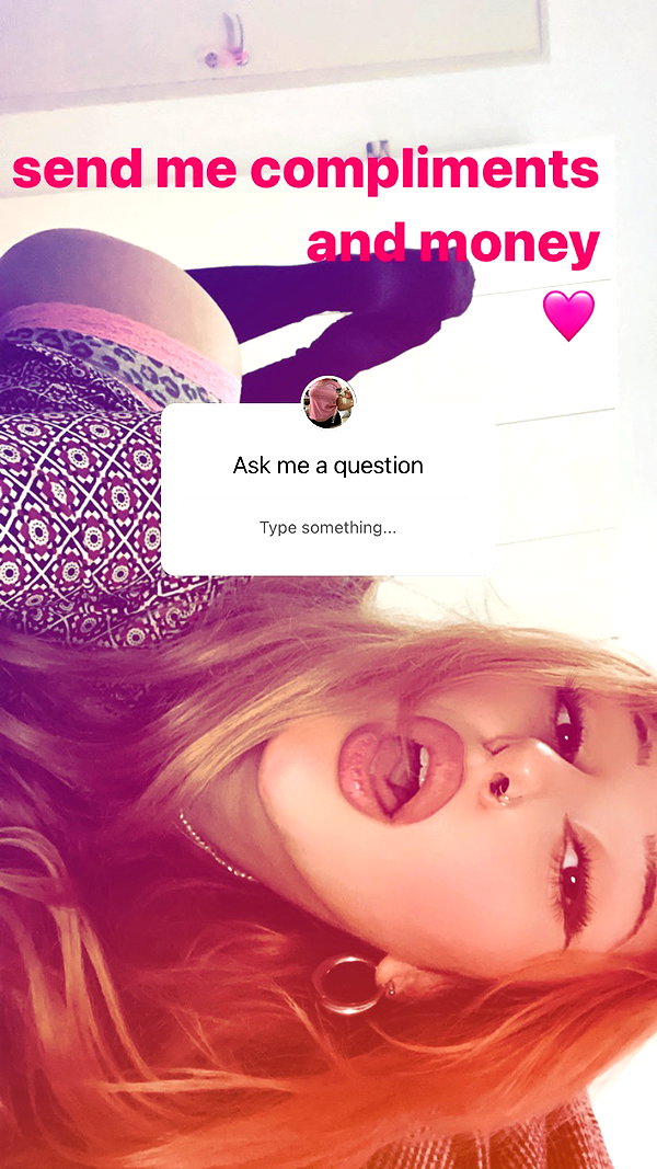 manic__sexdoll instagram image archive image