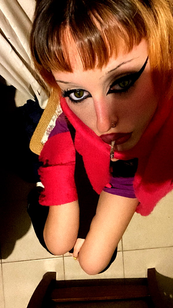manic__sexdoll instagram image archive image