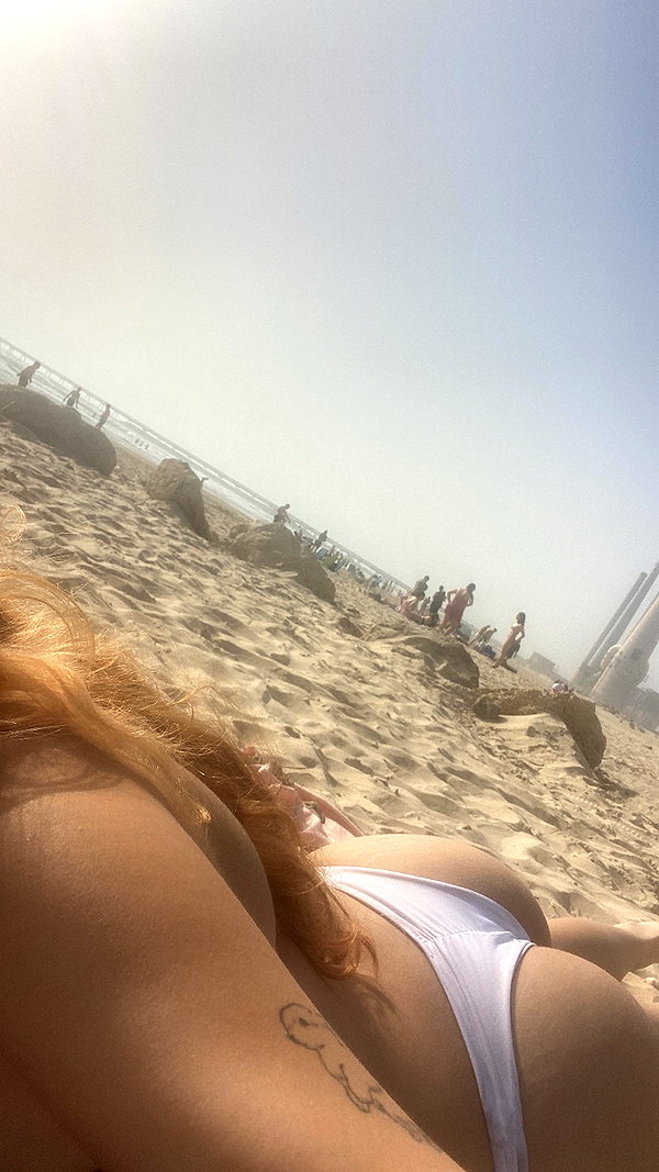 manic__sexdoll instagram image archive image