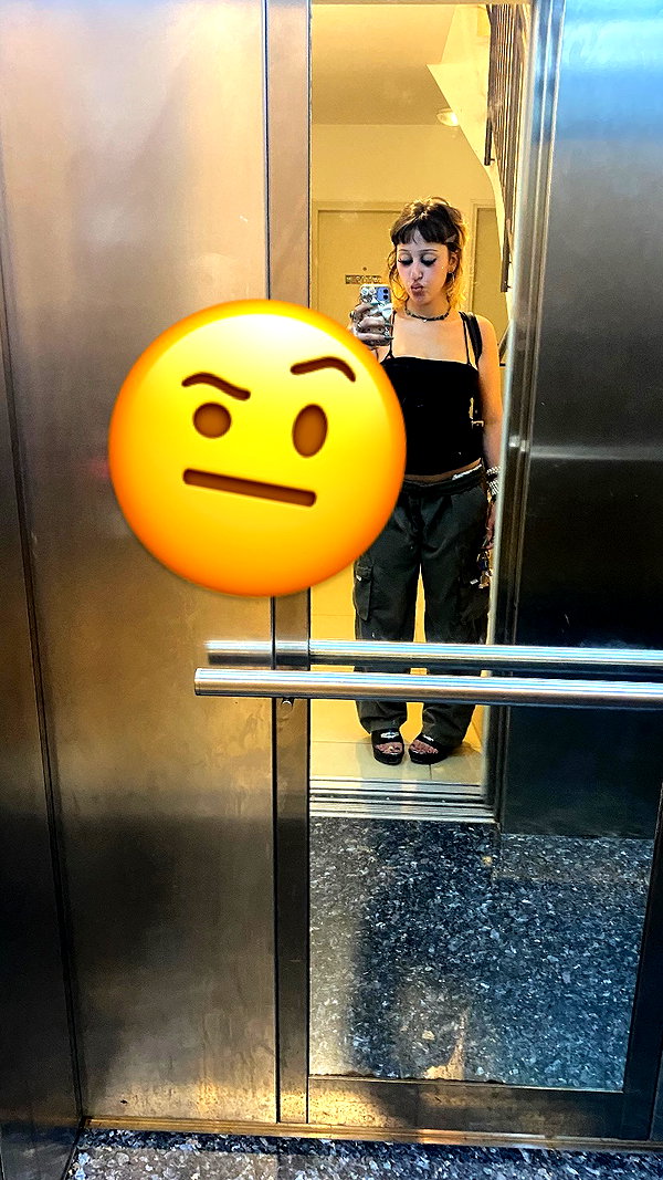 manic__sexdoll instagram image archive image