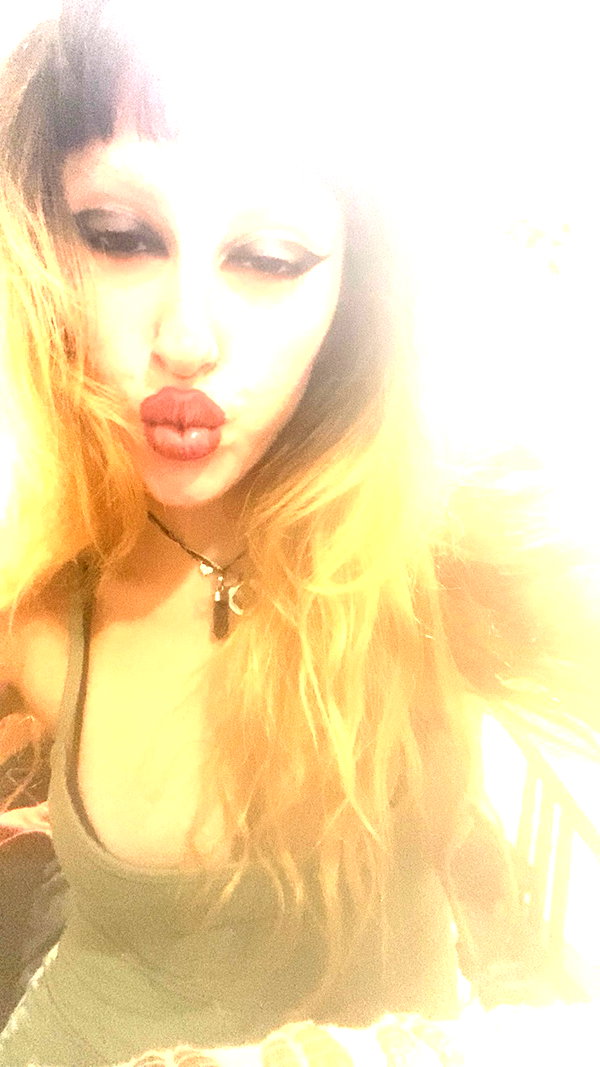 manic__sexdoll instagram image archive image