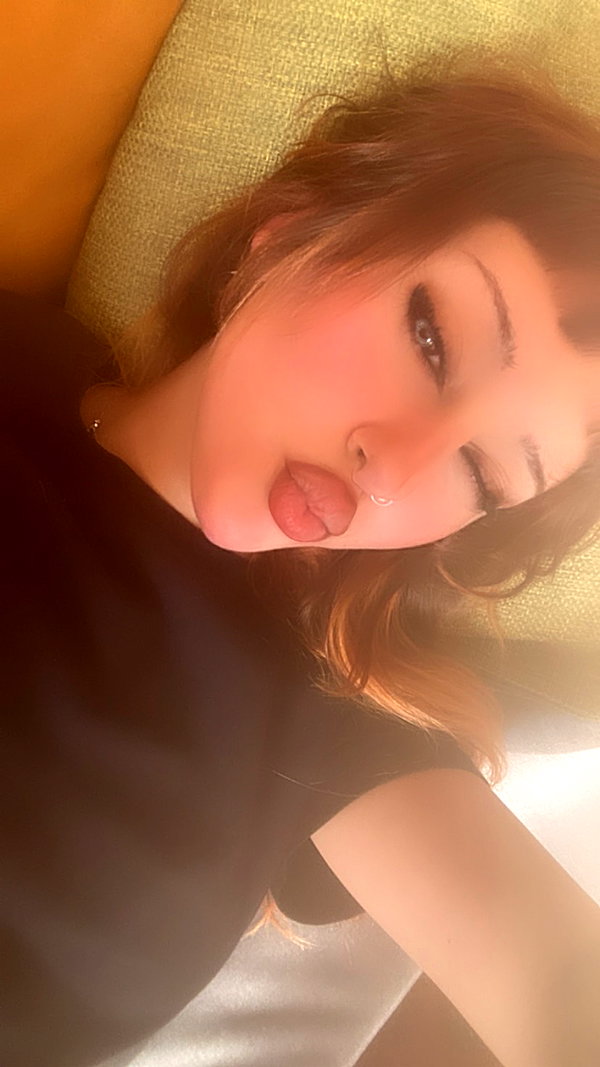 manic__sexdoll instagram image archive image