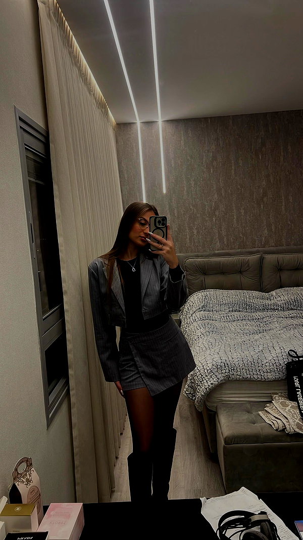 maria_vaisburd instagram image archive image