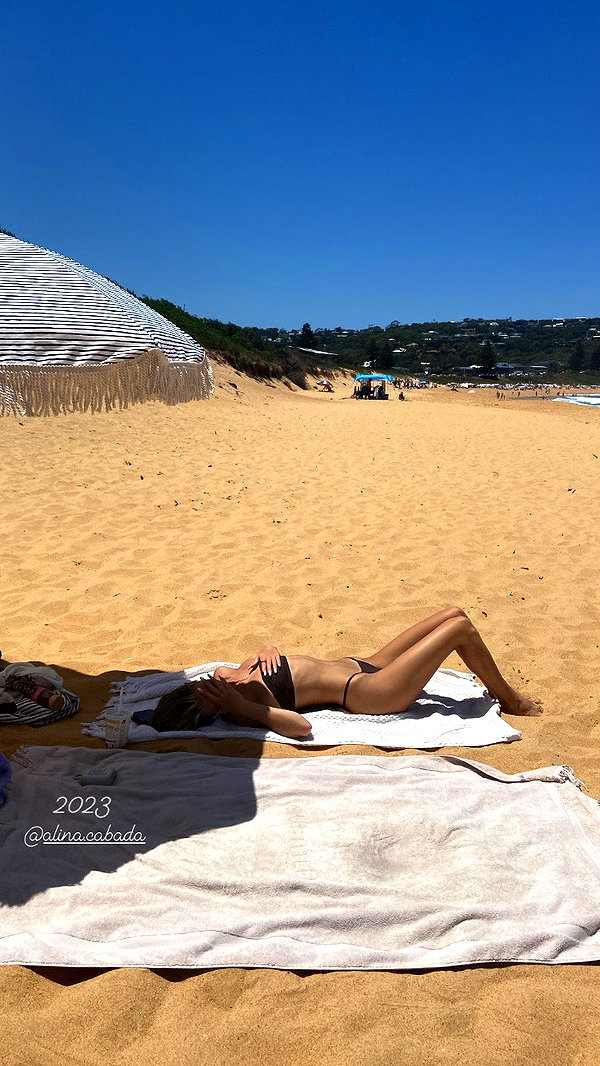 marisa.cabada instagram image archive image