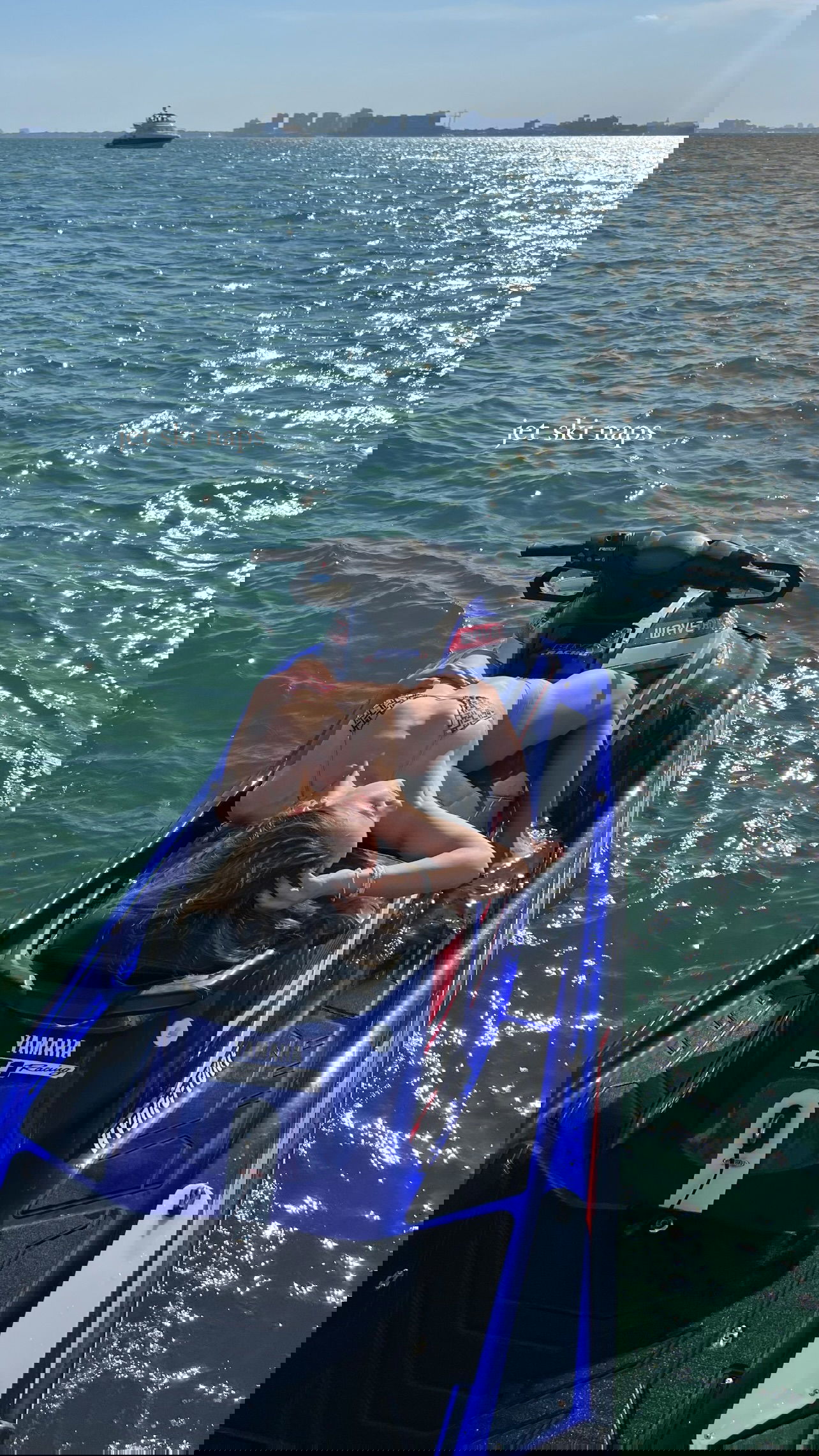 meelahrobbins instagram image archive image