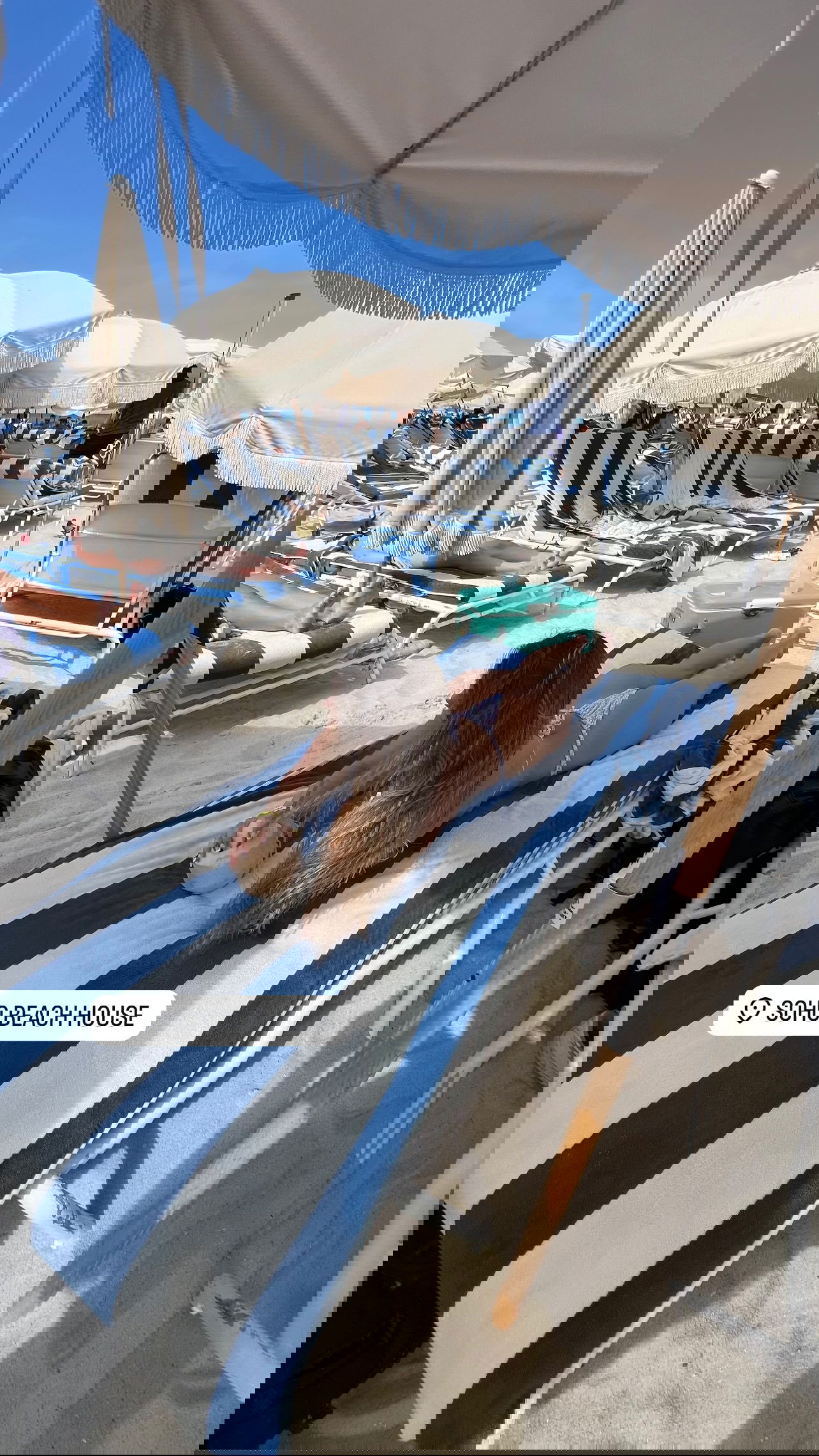 meelahrobbins instagram image archive image