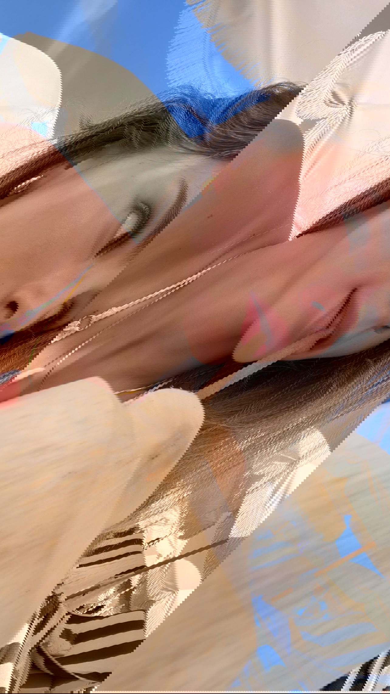 meelahrobbins instagram image archive image