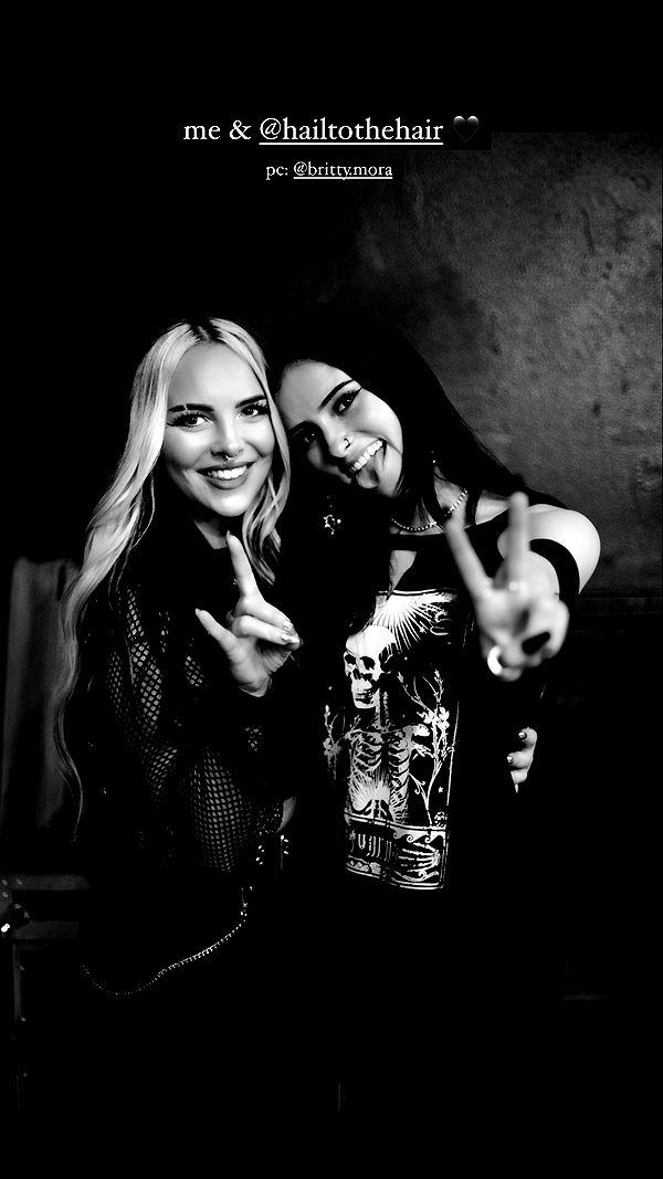 megann_eliizabeth instagram image archive image