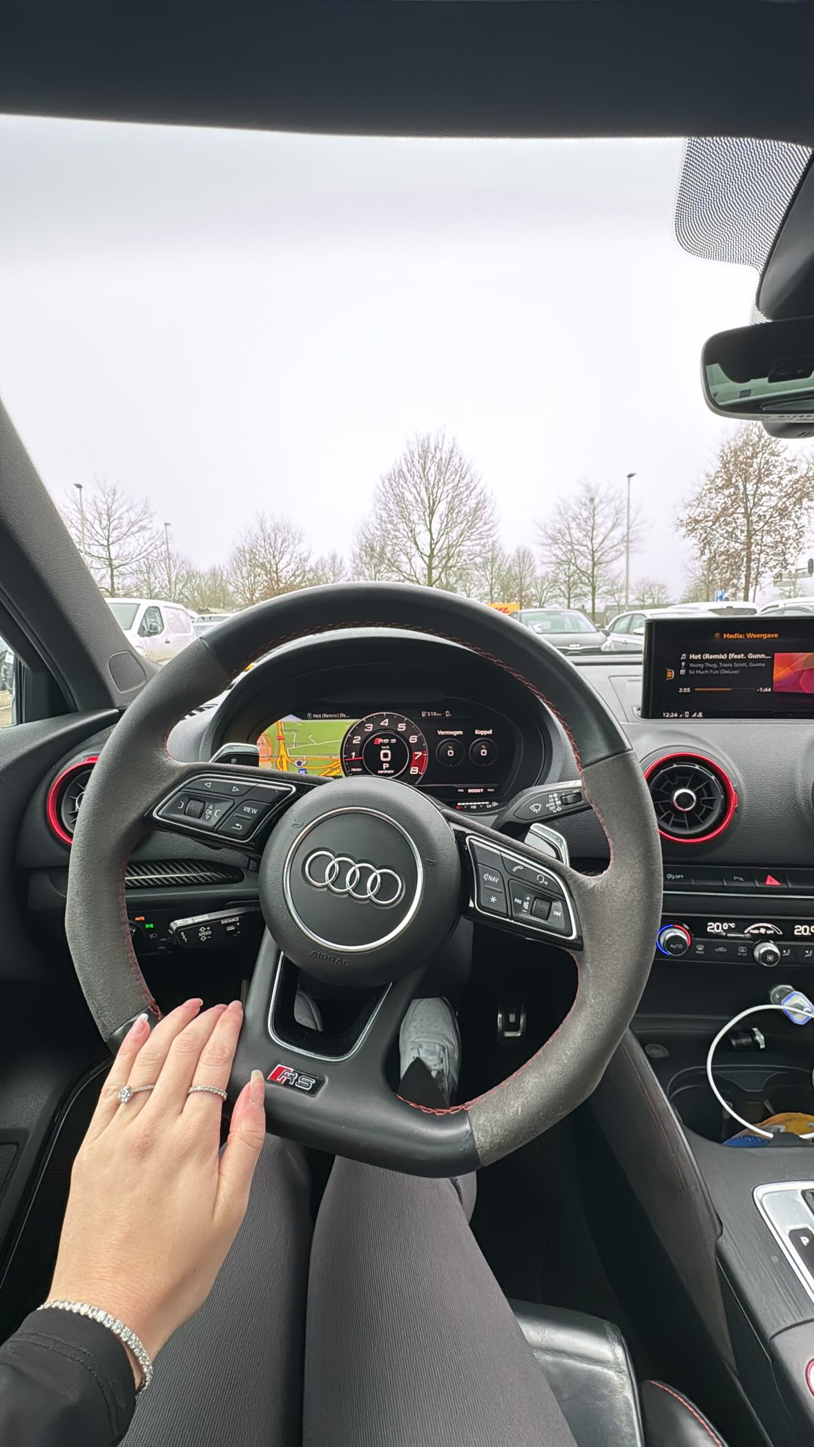 meikeae instagram image archive image