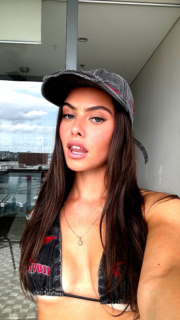 mia.ngarla instagram image archive image