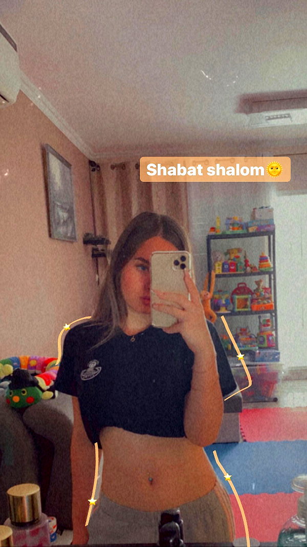 michelleloven_ instagram image archive image