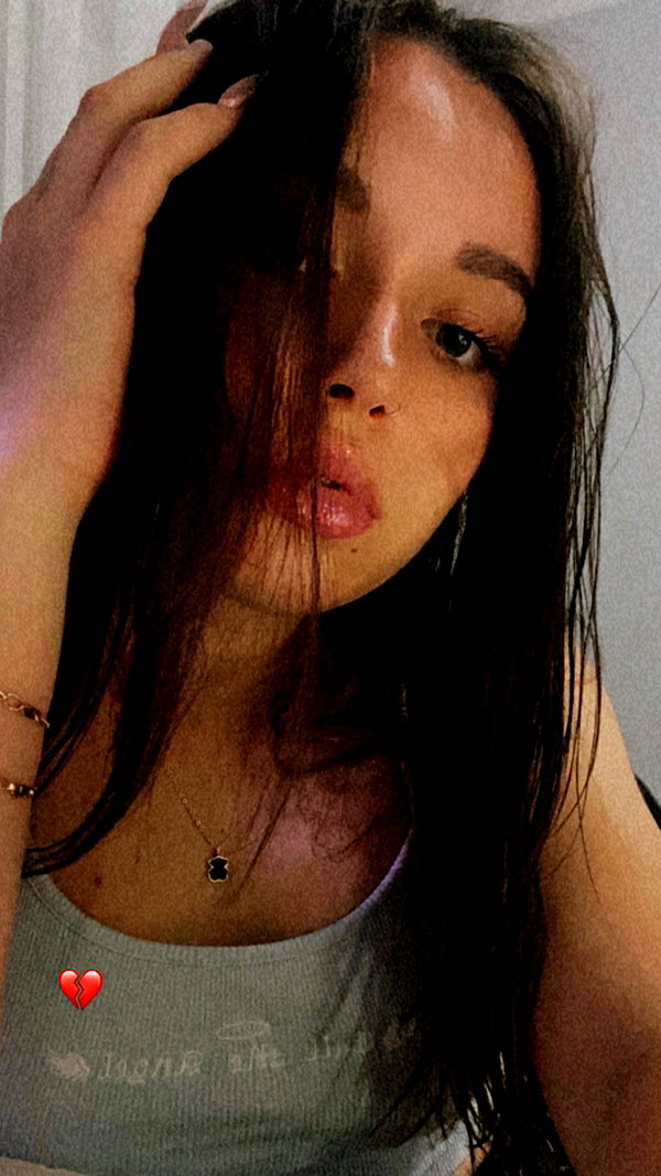 michelleloven_ instagram image archive image