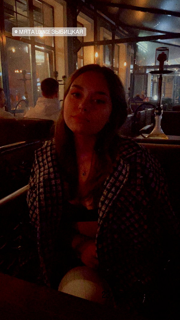 michelleloven_ instagram image archive image