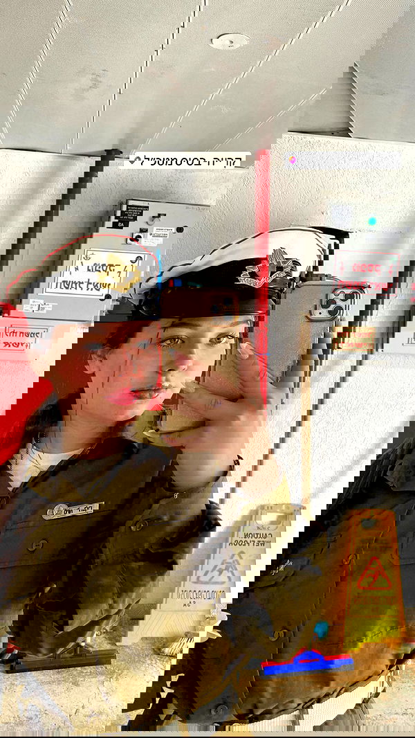 michelleloven_ michelleloven_ archive image