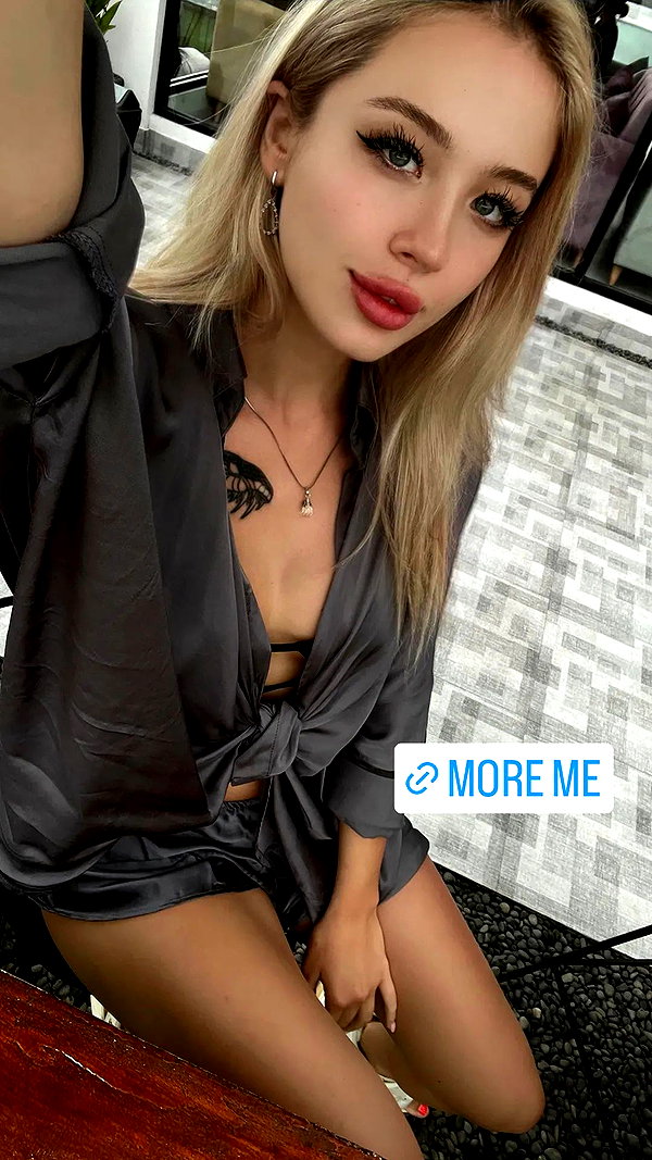 milla_snake instagram image archive image