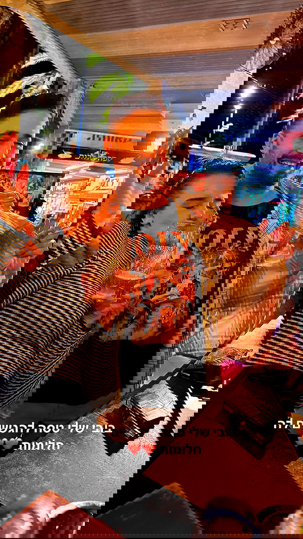 mishel116 mishel116 archive image