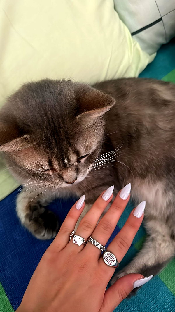 natahalieeee instagram image archive image