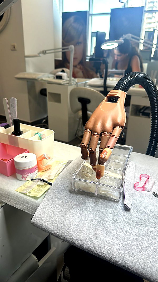 natahalieeee instagram image archive image