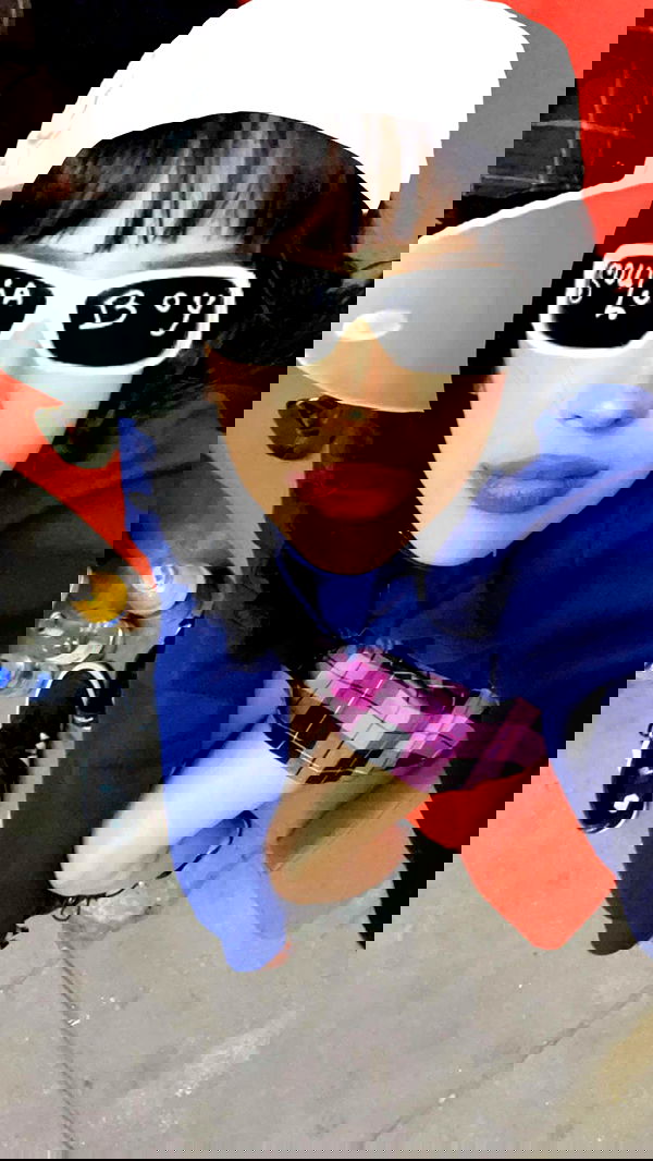 neiimaaa neiimaaa archive image