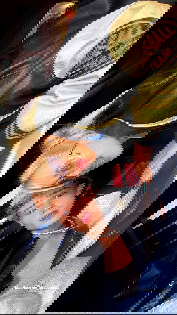 nevaaadaa nevaaadaa archive image