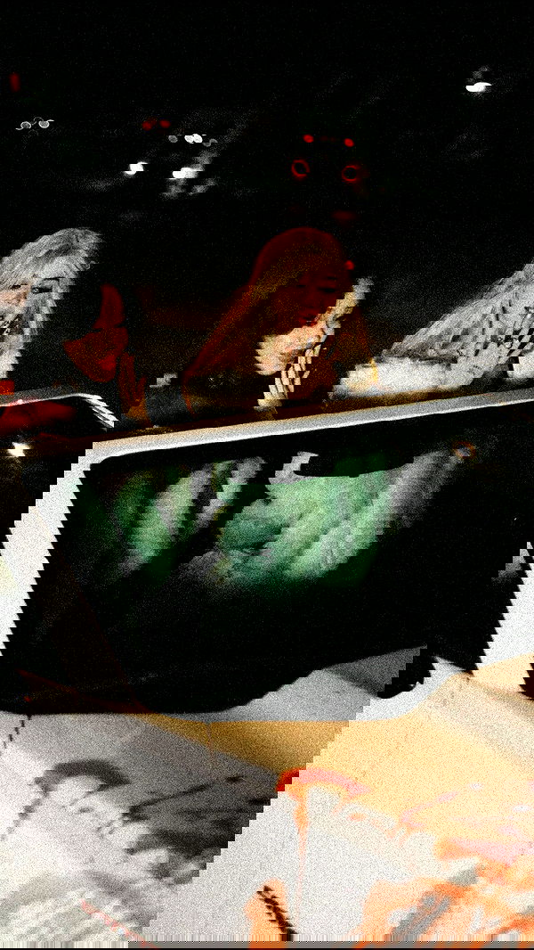 nevaaadaa nevaaadaa archive image