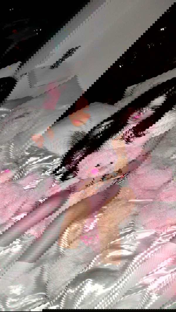 nevaaadaa nevaaadaa archive image