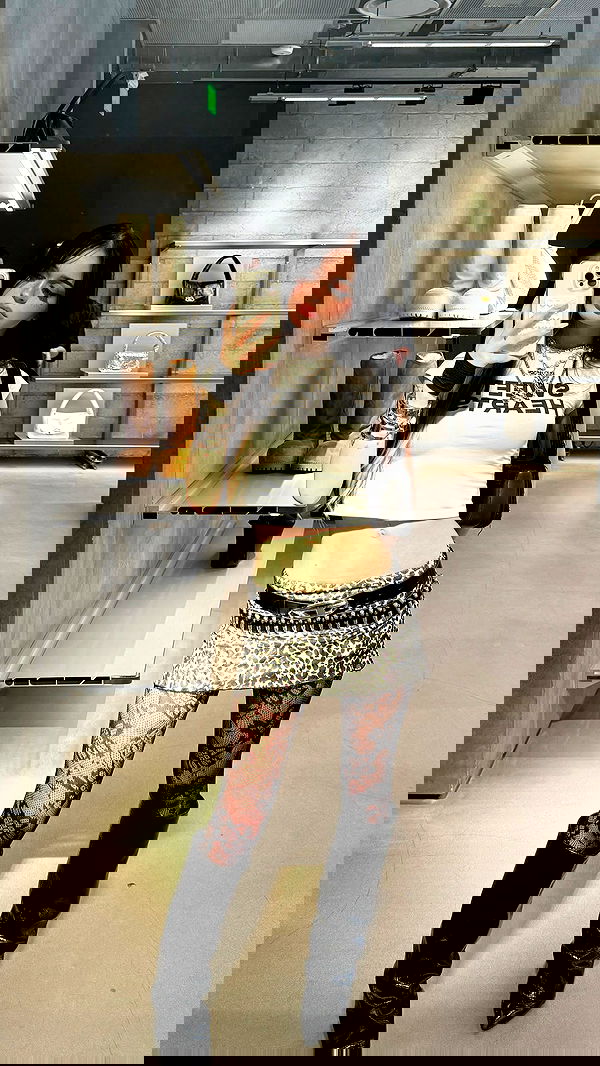 nevaaadaa nevaaadaa archive image