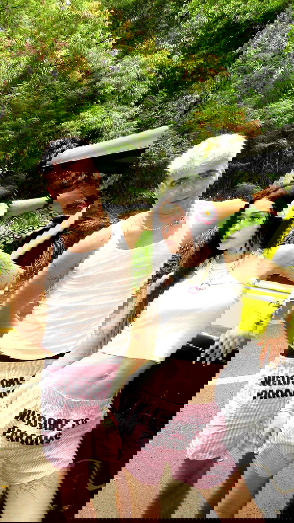 nevaaadaa nevaaadaa archive image