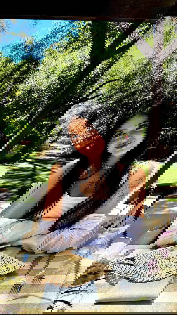 nevaaadaa nevaaadaa archive image