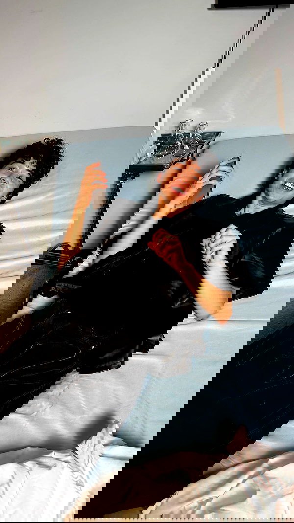 nevaaadaa nevaaadaa archive image