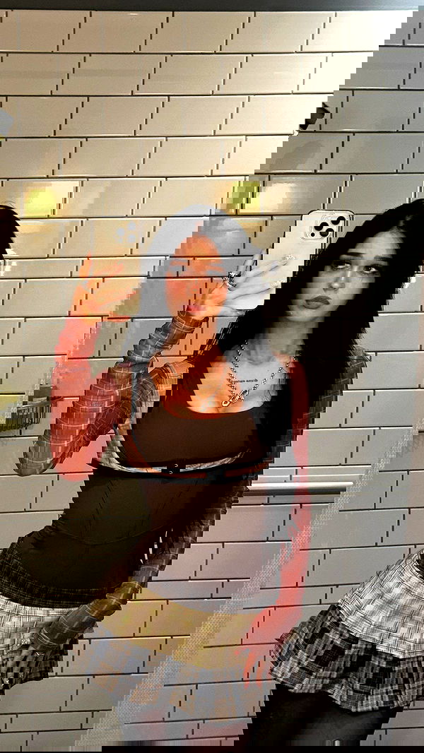 nevaaadaa nevaaadaa archive image