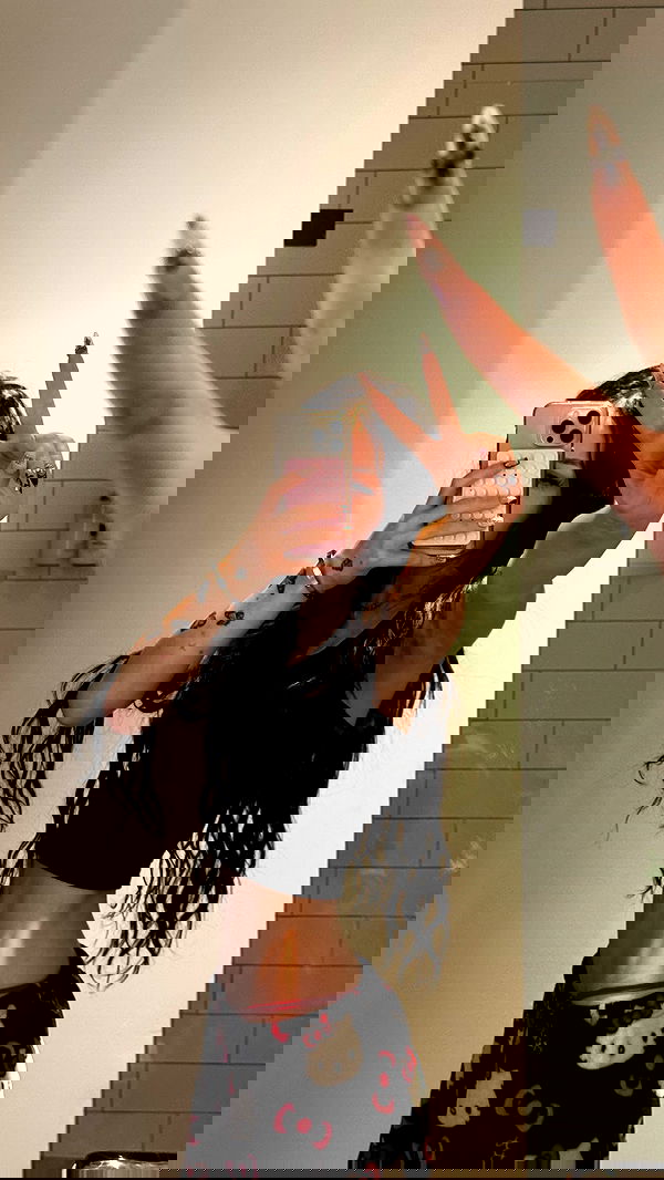 nevaaadaa nevaaadaa archive image