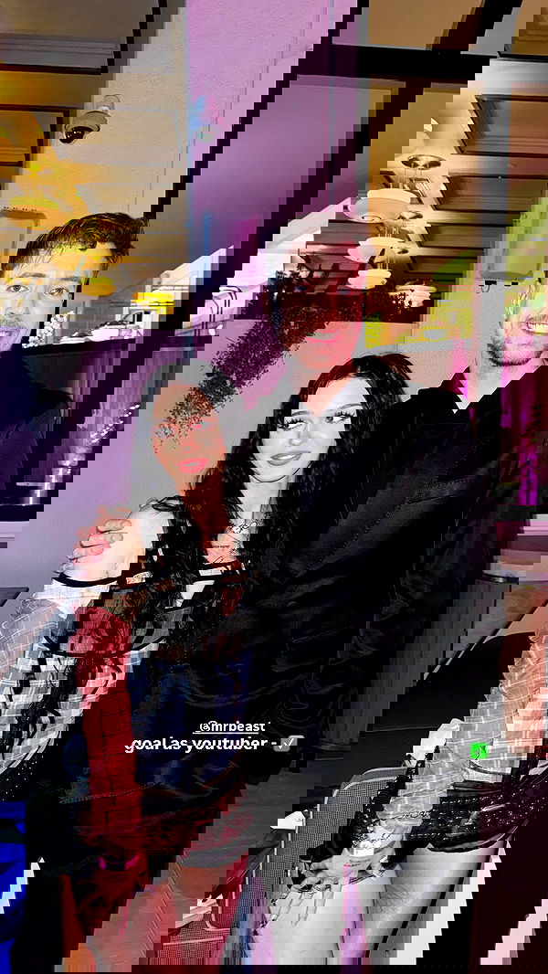 nevaaadaa nevaaadaa archive image